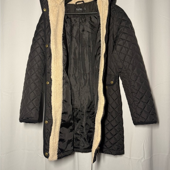 Lauren Ralph Lauren Puffer Coat w/ Faux Fur Lining and Removable Hood - Size M - Picture 8 of 10